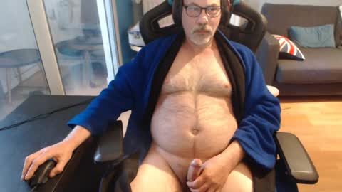 Snapshot of hairyman54 chatting on 05-17-26, 03:19 hairyman54 online show from 05-17-26, 03:19