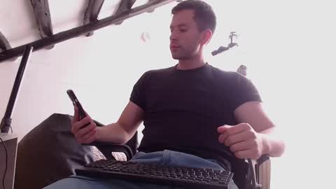 Snapshot of hairyncuteass chatting on 01-11-25, 04:36 hairyncuteass online show from 01-11-25, 04:36