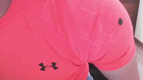 Snapshot of hairyncuteass chatting on 02-05-25, 04:25 hairyncuteass online show from 02-05-25, 04:25