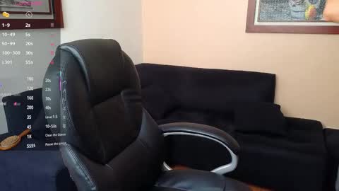 Snapshot of hairyncuteass chatting on 10-06-25, 01:41 hairyncuteass online show from 10-06-25, 01:41