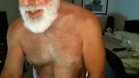 Hairy pecs online show from 06-10-26, 07:07