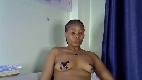 Snapshot of haizel_ebony chatting on 10-23-25, 08:13 haizel online show from 10-23-25, 08:13