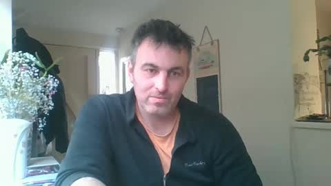 Snapshot of hakfin666 chatting on 01-05-25, 01:47 hakfin666 online show from 01-05-25, 01:47