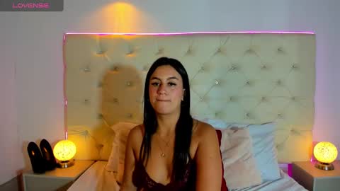 haley_evans_ online show from 01-11-25, 11:02