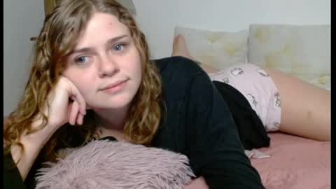 Snapshot of haleyreedme chatting on 03-12-25, 07:17 Haley online show from 03-12-25, 07:17