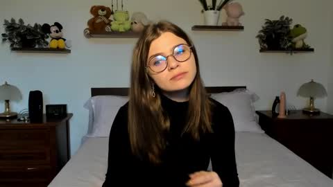 Snapshot of haleyreedme chatting on 02-19-26, 08:10 Haley online show from 02-19-26, 08:10