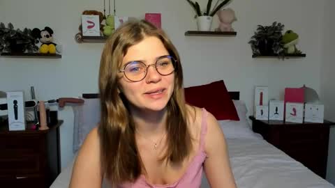 Snapshot of haleyreedme chatting on 02-26-26, 07:40 Haley online show from 02-26-26, 07:40