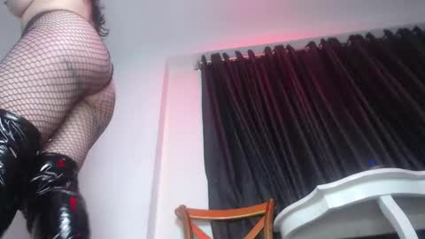 Halley Raven online show from 10-16-25, 08:32