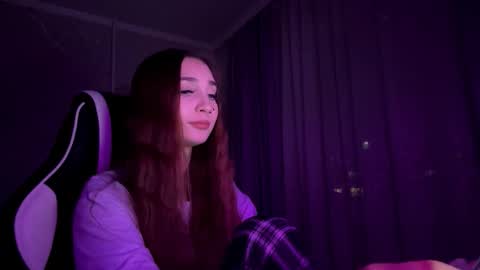 Holly online show from 11-01-25, 01:46