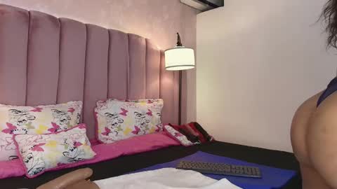  Hally Bans  online show from 04-10-26, 02:22