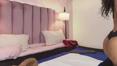  Hally Bans  online show from 04-27-26, 07:23