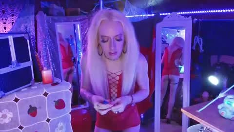 Snapshot of halovalentine chatting on 02-06-25, 01:49 halovalentine online show from 02-06-25, 01:49