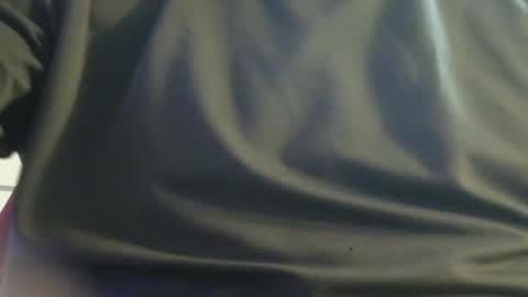 Snapshot of hamhead71 chatting on 12-22-24, 12:28 hamhead71 online show from 12-22-24, 12:28