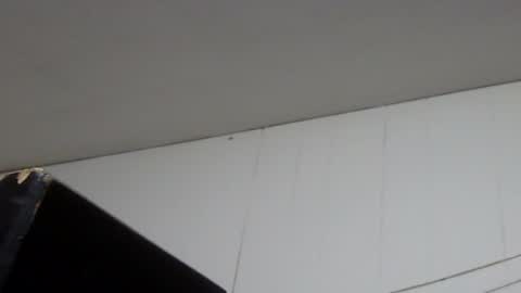 Snapshot of hamhead71 chatting on 02-26-25, 02:15 hamhead71 online show from 02-26-25, 02:15