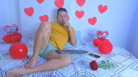 hamiltong12 online show from 02-15-26, 03:47