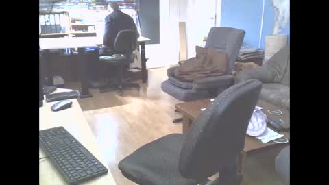 Snapshot of hamto65 chatting on 12-01-24, 08:53 Prefer men 80 online show from 12-01-24, 08:53