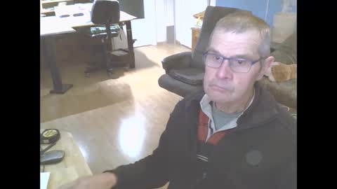 Snapshot of hamto65 chatting on 12-09-24, 09:37 Prefer men 80 online show from 12-09-24, 09:37