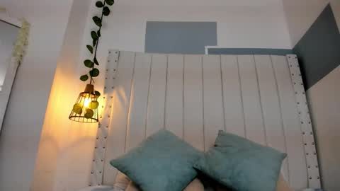 Snapshot of hanah_gray chatting on 02-11-26, 11:15 hanah_gray online show from 02-11-26, 11:15