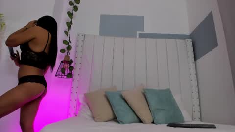 hanah_gray online show from 06-10-26, 11:20
