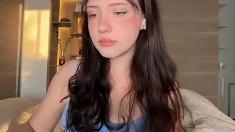 Snapshot of hanahwoods chatting on 06-05-26, 03:13 hanahwoods online show from 06-05-26, 03:13