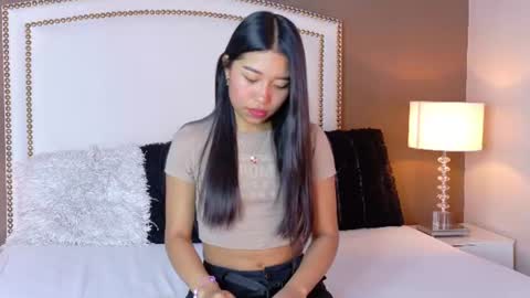 Snapshot of hanaluna chatting on 07-15-26, 02:55 Hanna online show from 07-15-26, 02:55