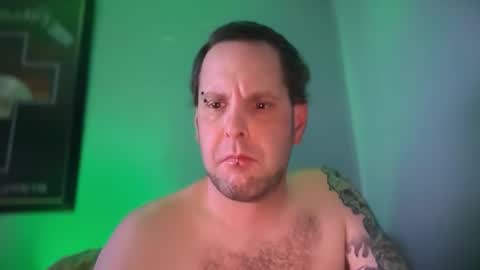 Snapshot of hand_banana_420 chatting on 10-16-25, 05:30 hand_banana_420 online show from 10-16-25, 05:30