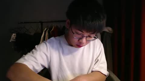 handsome_mannn online show from 12-13-24, 06:49