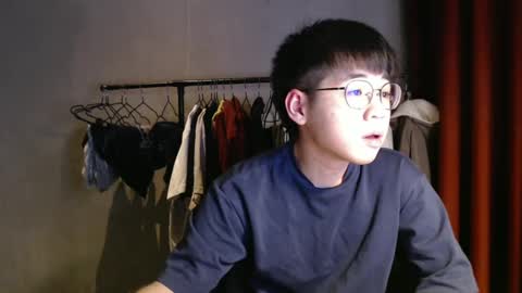 handsome_mannn online show from 12-14-24, 07:14