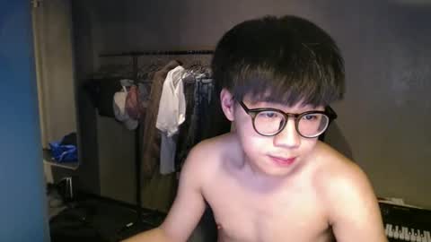 handsome_mannn online show from 11-14-25, 12:53