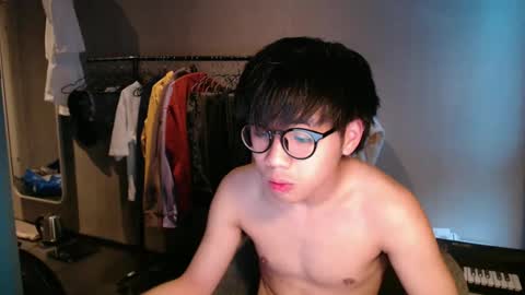 handsome_mannn online show from 05-01-26, 06:23