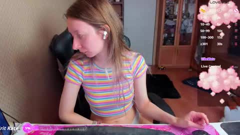 Snapshot of handsome_whale chatting on 02-08-26, 07:12 Mila online show from 02-08-26, 07:12