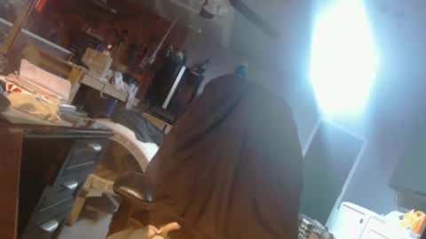 Snapshot of handyman5303 chatting on 03-06-25, 11:47 Handystudman online show from 03-06-25, 11:47