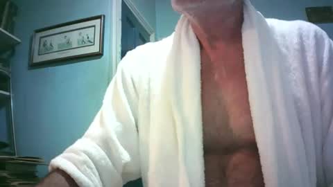 handymanforyou177322 online show from 04-13-26, 09:42