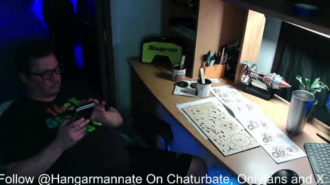 Snapshot of hangarmannate chatting on 05-06-26, 09:09 Nate online show from 05-06-26, 09:09