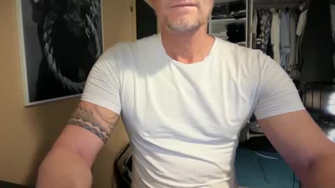 Snapshot of hankmoody6 chatting on 12-30-24, 09:48 hanky online show from 12-30-24, 09:48