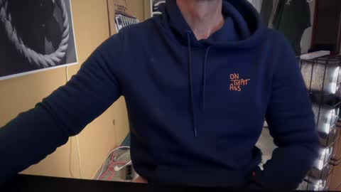 Snapshot of hankmoody6 chatting on 01-23-25, 05:42 hanky online show from 01-23-25, 05:42