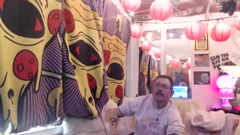 Snapshot of hankrams chatting on 01-06-26, 01:20 hank rams online show from 01-06-26, 01:20