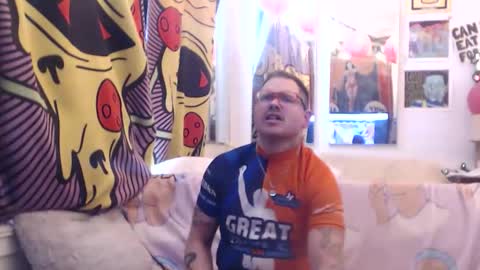 Snapshot of hankrams chatting on 03-24-26, 06:57 hank rams online show from 03-24-26, 06:57