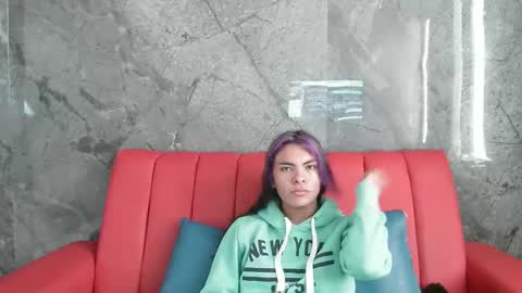 Hanna online show from 11-27-25, 11:12