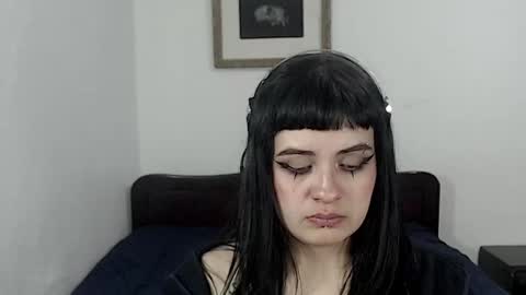 Snapshot of hanna99moon chatting on 09-12-25, 02:44 JUANA online show from 09-12-25, 02:44