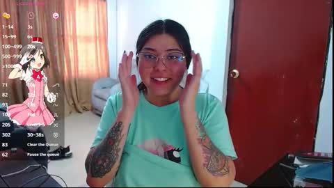 Snapshot of hanna__11_ chatting on 10-24-25, 08:27 Hanna online show from 10-24-25, 08:27