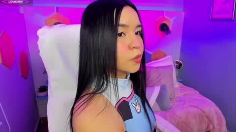 Snapshot of hanna__becker chatting on 01-24-25, 03:54 hanna  online show from 01-24-25, 03:54