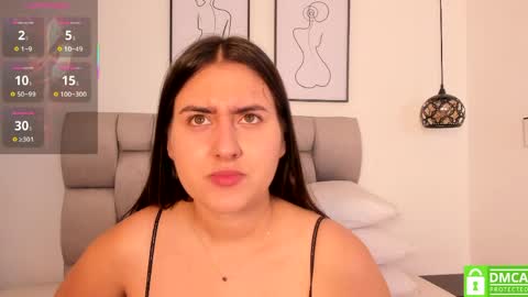 hanna__evans_ online show from 04-10-26, 11:48