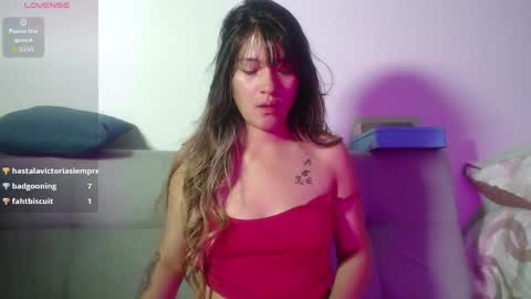 Hanna  online show from 05-18-26, 04:13