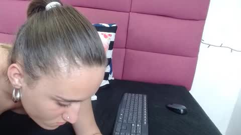 Hanna Palmer online show from 01-13-25, 06:38