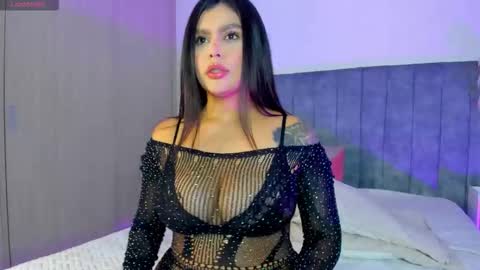 hanna_connorss online show from 12-21-25, 09:11