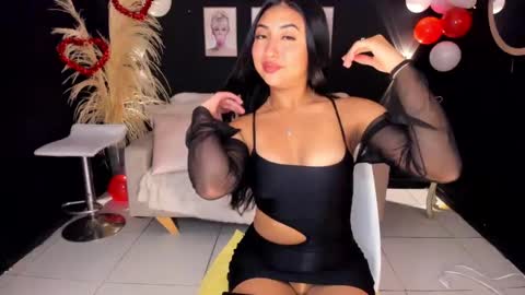 Snapshot of hanna_fost chatting on 02-17-25, 12:38 im Hanna online show from 02-17-25, 12:38