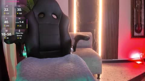 Snapshot of hanna_jhoonson chatting on 03-08-26, 02:04 Isabella online show from 03-08-26, 02:04