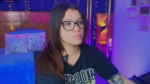 Hanna online show from 11-08-25, 08:29