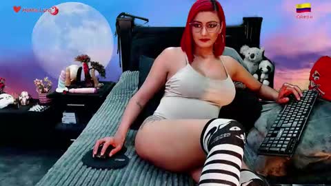 Snapshot of hanna_luna chatting on 01-17-26, 07:24 Hanna online show from 01-17-26, 07:24